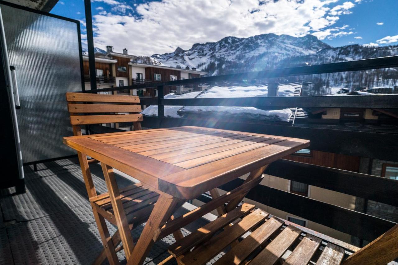 Stay In Cervinia Deluxe Apartment Breuil-Cervinia Exterior photo
