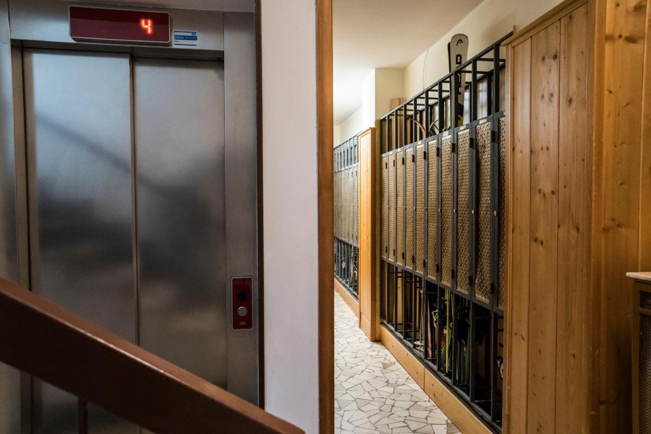 Stay In Cervinia Deluxe Apartment Breuil-Cervinia Exterior photo