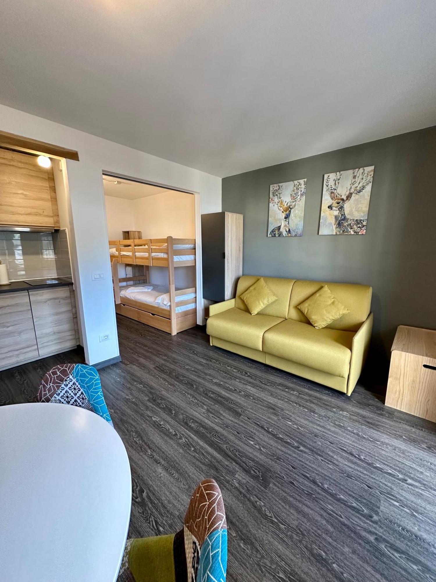 Stay In Cervinia Deluxe Apartment Breuil-Cervinia Exterior photo